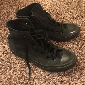 All-Black Converse All Star (Women) 🖤✨